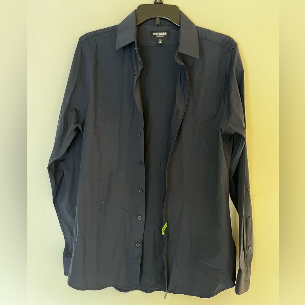 Men’s express performance button down dress shirt